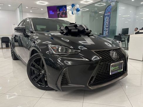 Used 2018 Lexus IS 300 F Sport image 3