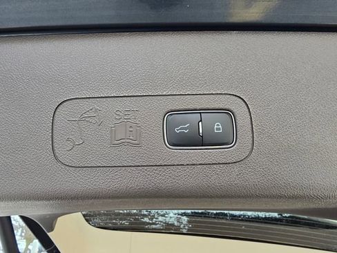 Used 2023 Lincoln Aviator Reserve w/ Equipment Group 201A image 46