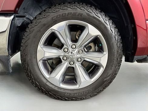 Used 2019 RAM 1500 Limited AWD/4WD image 35