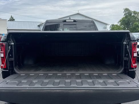 Used 2025 RAM 1500 Big Horn AWD/4WD image 30