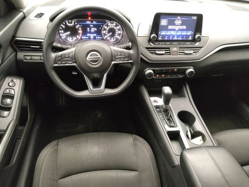 Used 2020 Nissan Altima 2.5 S FWD image 22