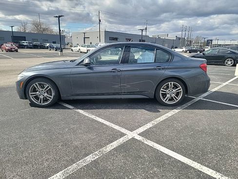Used 2018 BMW 340i xDrive Sedan image 2