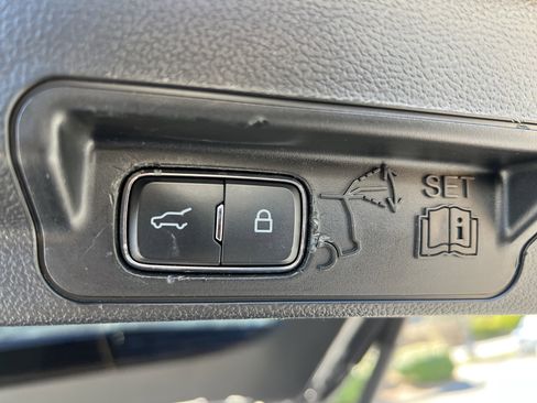 Used 2023 Ford Explorer XLT w/ Equipment Group 202A image 34