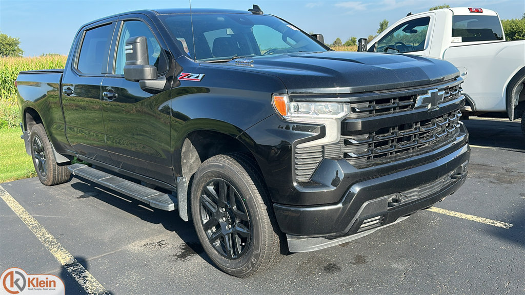 Used 2024 Chevrolet Silverado 1500 RST AWD/4WD image 1