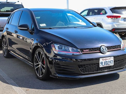 Used 2017 Volkswagen GTI S image 3