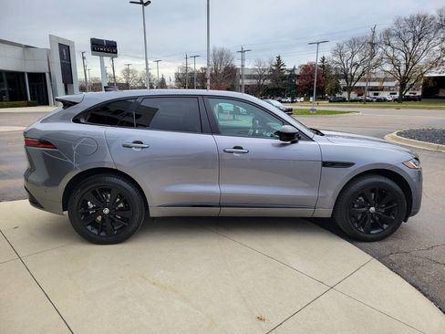 Used 2024 Jaguar F-PACE R-Dynamic S image 2