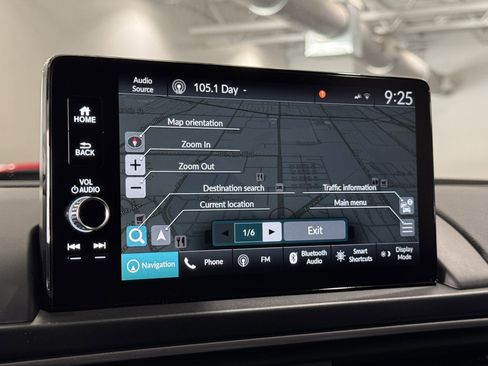 New 2025 Honda Pilot Touring image 11