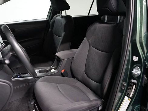 Certified 2024 Toyota Corolla Cross LE FWD image 26