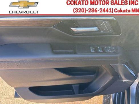 New 2026 Chevrolet Suburban High Country w/ Sun And Tow Package AWD/4WD image 19