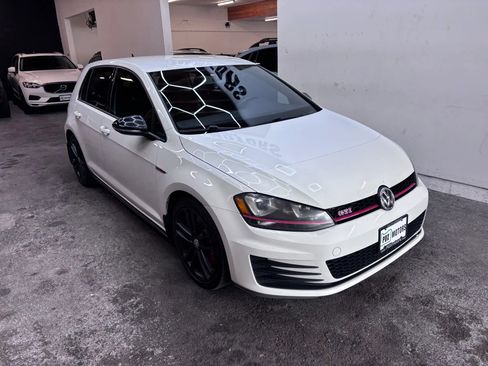 Used 2017 Volkswagen GTI Sport FWD image 3