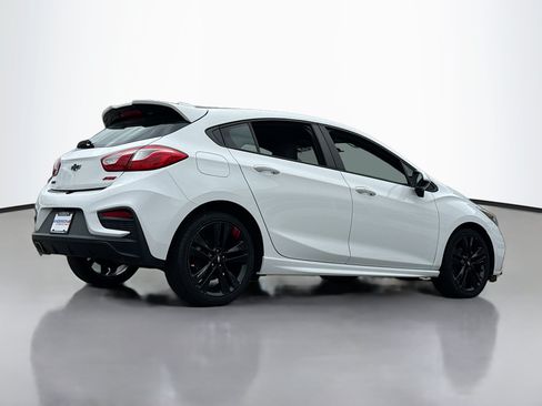 Used 2018 Chevrolet Cruze LT w/ Redline Edition FWD image 2