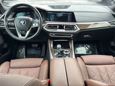 Used 2023 BMW X5 xDrive45e w/ Executive Package image 10
