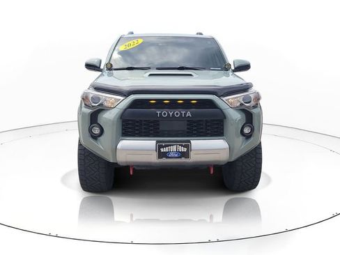 Used 2022 Toyota 4Runner TRD Off-Road AWD/4WD image 2