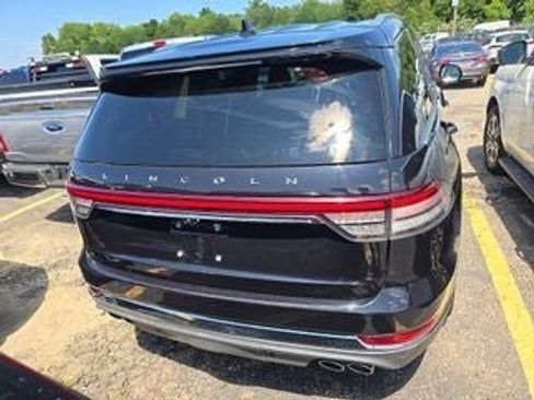 Used 2021 Lincoln Aviator Reserve w/ Equipment Group 201A AWD/4WD image 6