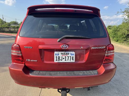Used 2003 Toyota Highlander Limited image 8
