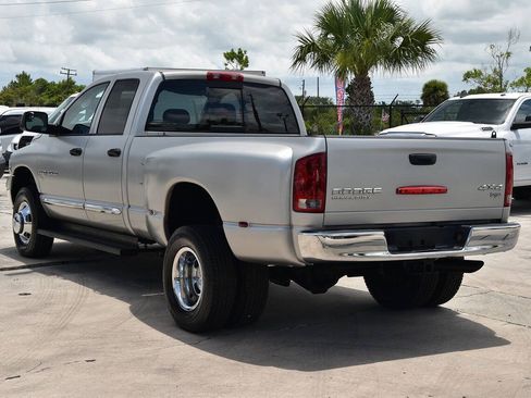 Used 2004 Dodge Ram 3500 Truck SLT w/ Trailer Tow Group AWD/4WD image 4