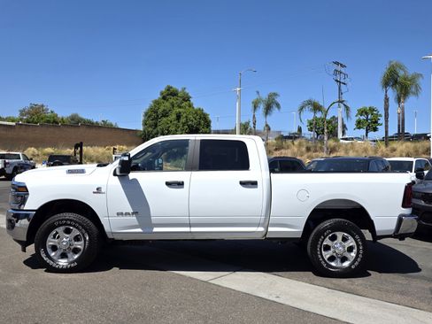 Certified 2025 RAM 2500 Big Horn AWD/4WD image 2