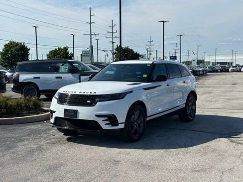 Used 2025 Land Rover Range Rover Velar Dynamic SE AWD/4WD image 3