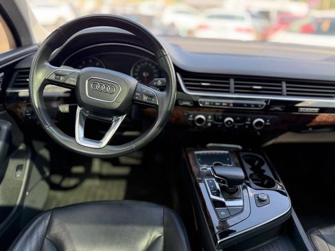 Used 2018 Audi Q7 3.0T Premium Plus AWD/4WD image 5