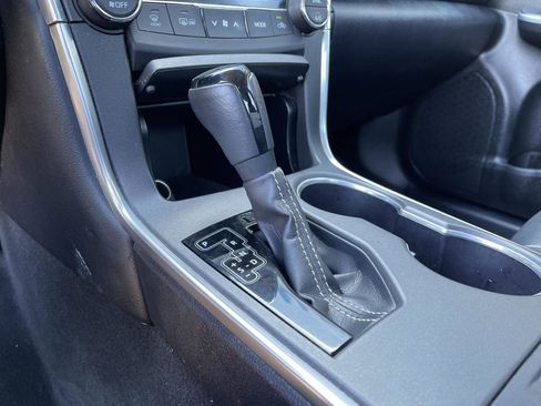 Used 2015 Toyota Camry XLE FWD image 25
