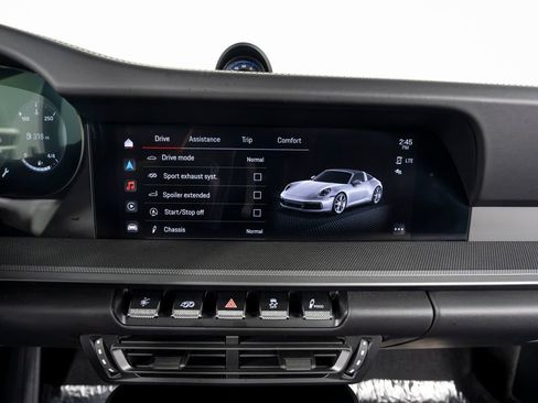 Certified 2023 Porsche Macan GTS AWD/4WD image 31