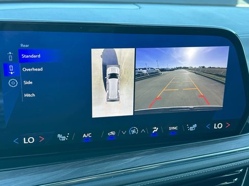 Used 2025 Chevrolet Tahoe LT image 18