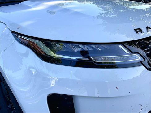 Used 2023 Land Rover Range Rover Evoque S image 29