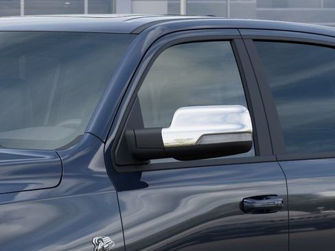 New 2026 RAM 1500 Laramie AWD/4WD image 13