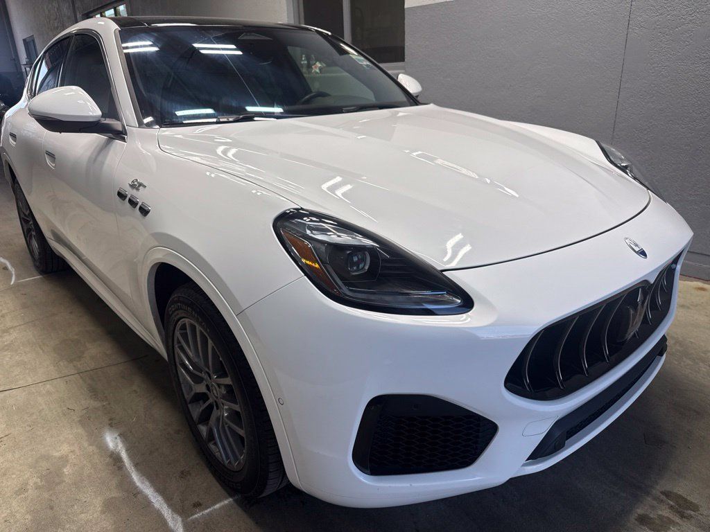 Used 2023 Maserati Grecale GT AWD/4WD image 5