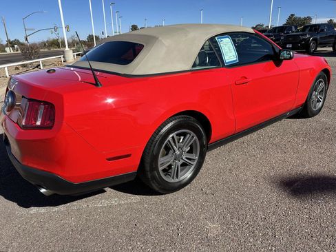 Used 2011 Ford Mustang Premium w/ Comfort Pkg image 13