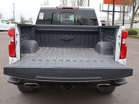Used 2020 Chevrolet Silverado 1500 LT Trail Boss image 6