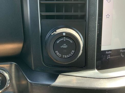 Used 2023 Ford F350 Lariat w/ Tow Technology Package image 39