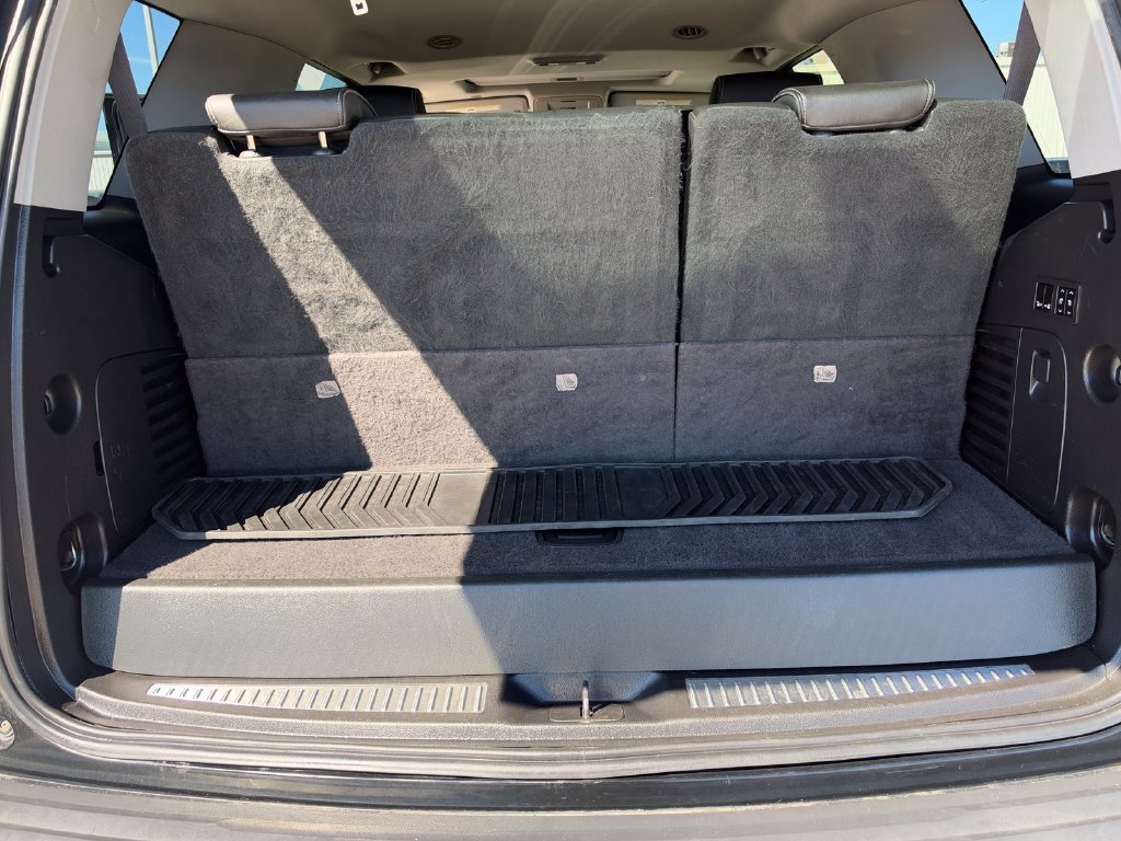 Used 2017 GMC Yukon Denali AWD/4WD image 23