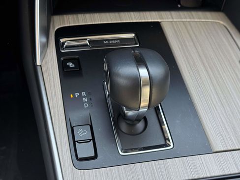 Used 2025 MAZDA CX-90 Plug-In Hybrid w/ Preferred image 20