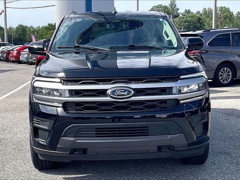 Certified 2023 Ford Expedition XLT AWD/4WD image 2