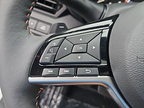 Certified 2024 Nissan Altima 2.0 SR FWD image 12