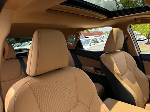 Used 2024 Lexus NX 350 AWD image 33