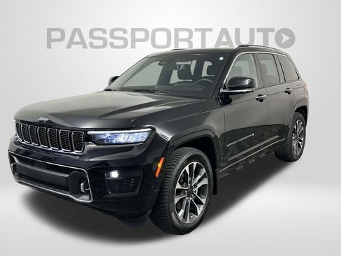 Used 2023 Jeep Grand Cherokee Overland w/ Luxury Tech Group IV image 1