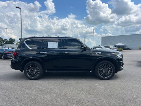 Used 2024 INFINITI QX80 Premium Select w/ Cargo Package AWD/4WD image 4