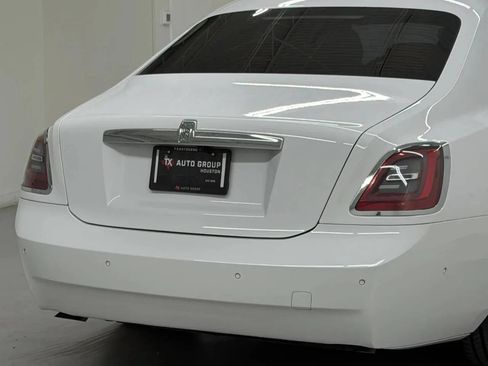 Used 2022 Rolls-Royce Ghost AWD/4WD image 49