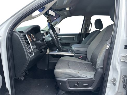 Used 2015 RAM 1500 Big Horn image 9