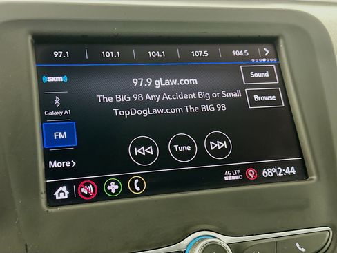 Used 2020 Chevrolet Equinox LT image 21