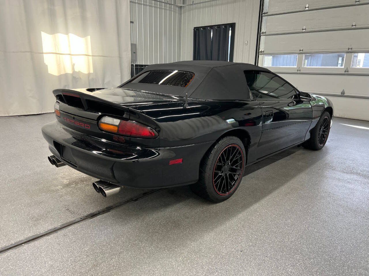 Used 1999 Chevrolet Camaro Z28 RWD image 4