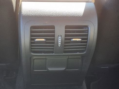 Used 2012 Volkswagen CC Sport image 10