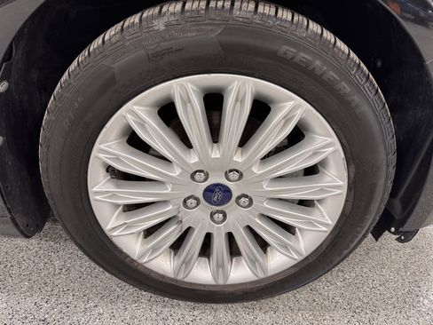 Used 2013 Ford Fusion SE image 30