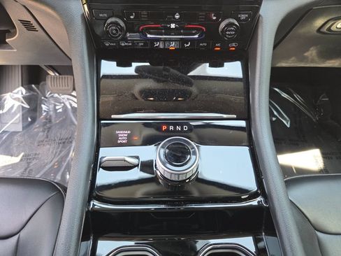 Used 2023 Jeep Grand Cherokee L Limited AWD/4WD image 32