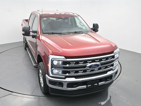 New 2026 Ford F250 XLT w/ XLT Premium Package AWD/4WD image 24