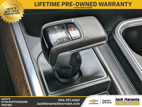 Certified 2022 Chevrolet Silverado 1500 High Country w/ Technology Package AWD/4WD image 24