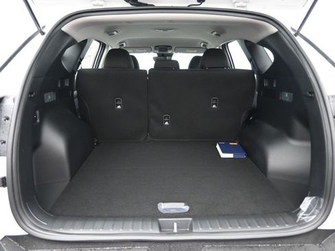 New 2026 Hyundai Tucson SE image 30