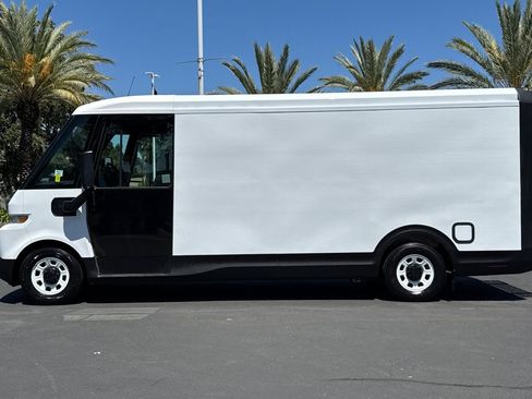 Used 2023 Chevrolet Brightdrop 600 w/ Active Safety Package 2 AWD/4WD image 6